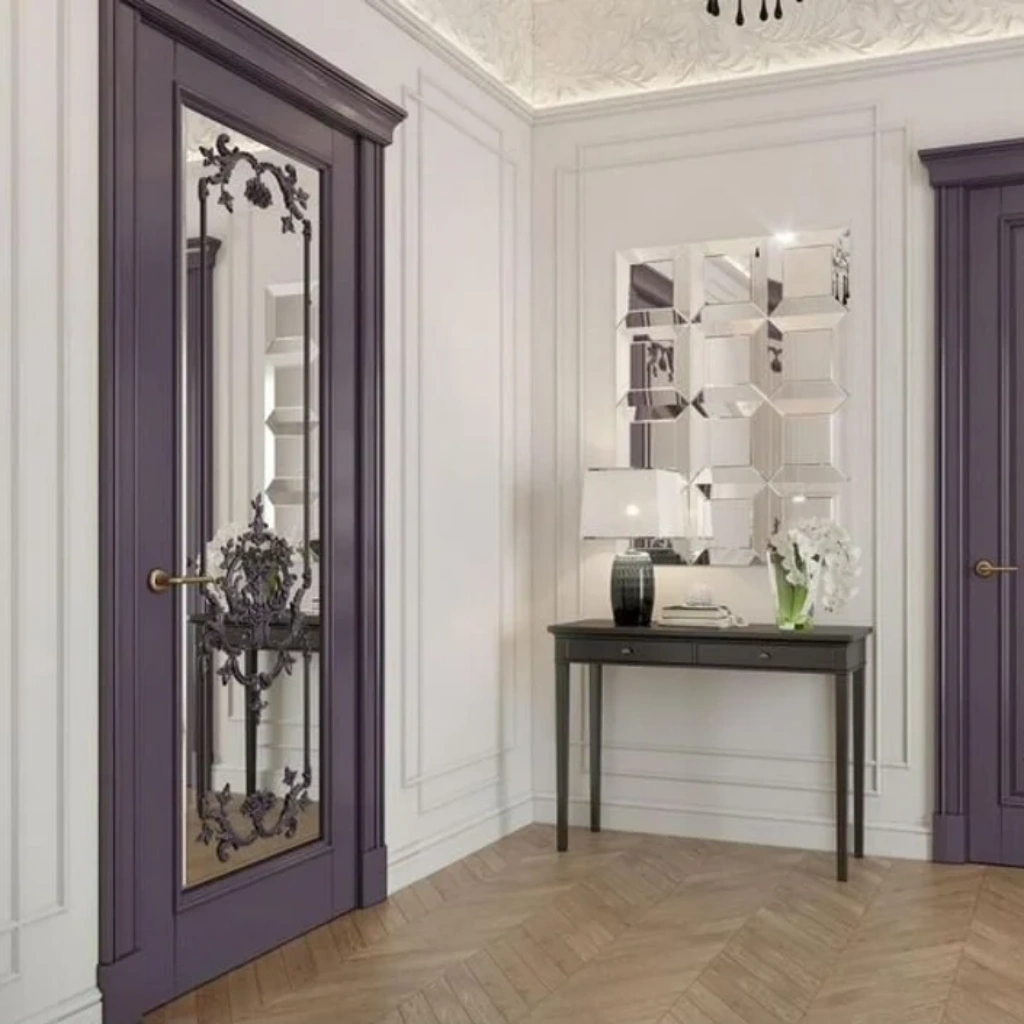 Violetinės durys